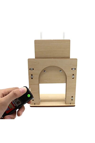 Choice 1pcs diy door DIY Self Made House Garage Model Electric Door Kit Techn...