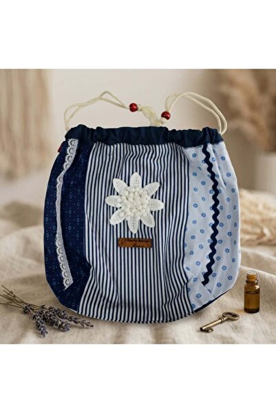 Hanife Baylam Handmade Blue and White Drawstring Organizer Bag 02
