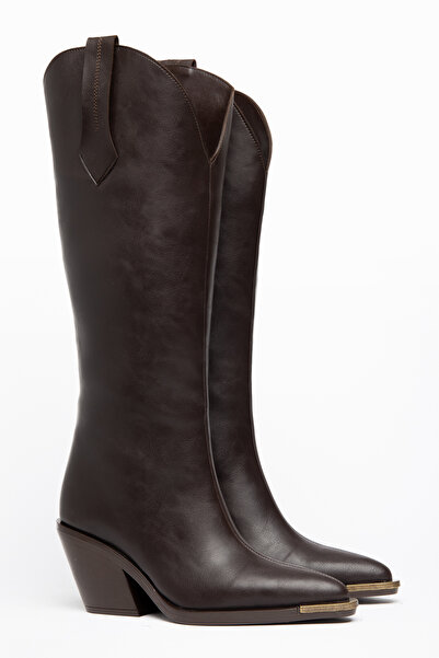 DENORA Bitter Brown Matte Leather Metal Toe Cap Below the Knee Flat Western C...