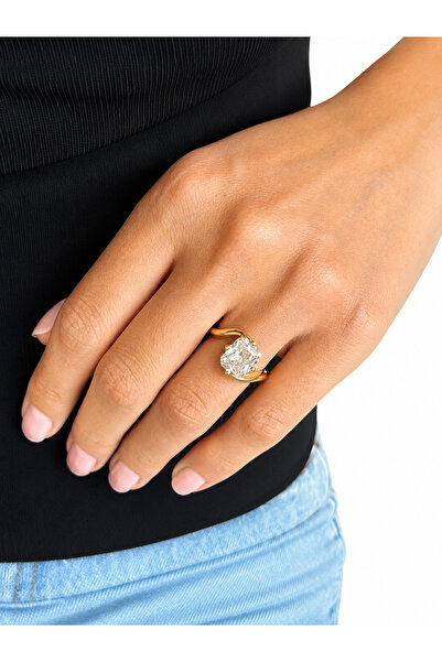 Ressia Square Cut Adjustable Model Ring