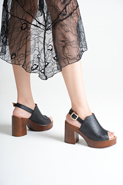 ANALİN SHOES Women's Genuine Leather Platform Heeled Buckle Sandals - Black