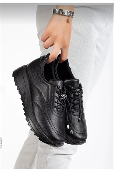 Siyah Cilt Deri Spor Ayakkabı Sneaker
