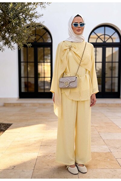 Aselim Hijap Moda Deniz Brooch Detailed Lined Trouser Suit Yellow