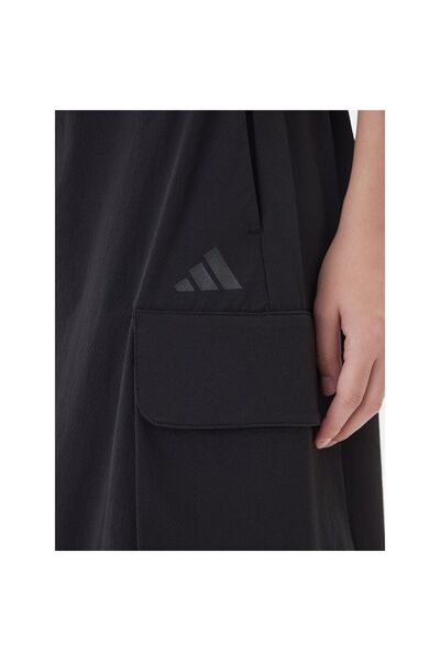 adidas Fustă în linie A pentru femei JM8438 Negru