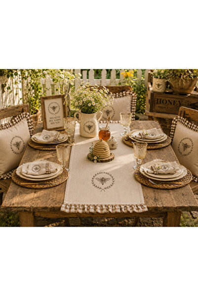 Sister Home Design Arı Desenli Dijital Baskılı Runner ve 4 Adet Fırfırlı Kırl...