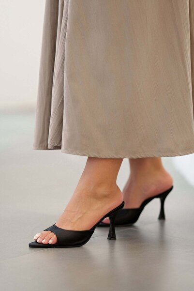 Parponi Dina Women's Heeled Satin Slippers Black