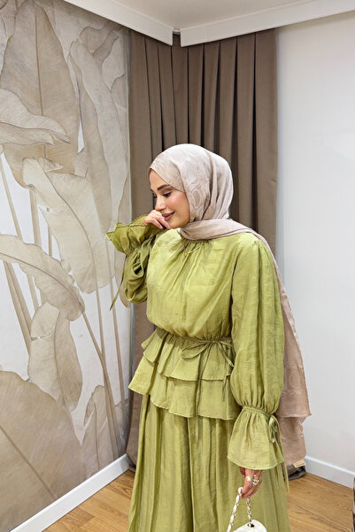 salisburys Molly Nelly Layered Skirt and Sleeve Set with Lining