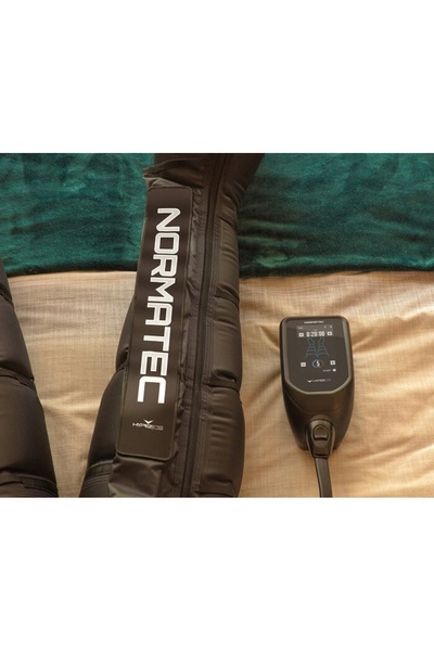 Hyperice Aparat de masaj limfatic pentru picioare Normatec 3