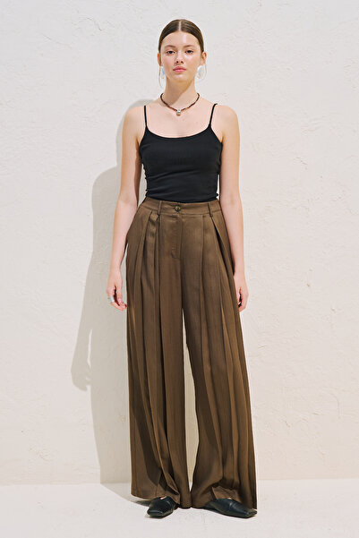 Manuka Tansy Pleated Pants Brown