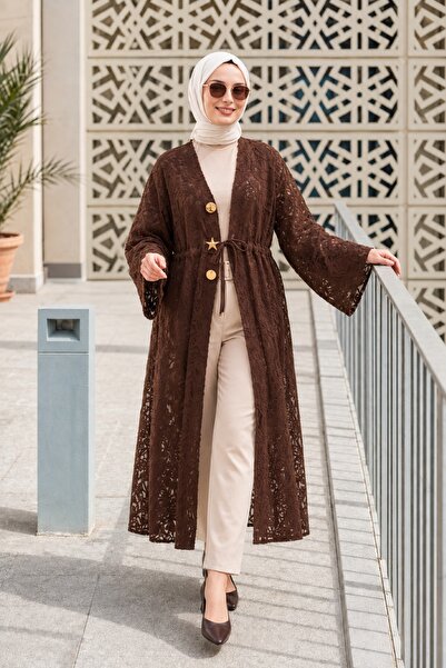 Lunfia Geniş Kol Bağcıklı Broş Detaylı Jakarlı Uzun Kimono - Kahve