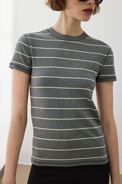BABOKAH Dikiş Detaylı T-Shirt