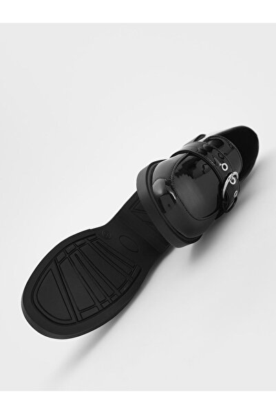 NO BRAND Mocasini slip-on vopsiți negru, cu cataramă decorativă, mărimea 39.