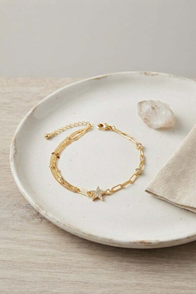 Inure Jewelry سوار نسائي من النحاس ذهبي اللون على شكل نجمة مع سلسلة ومشبك