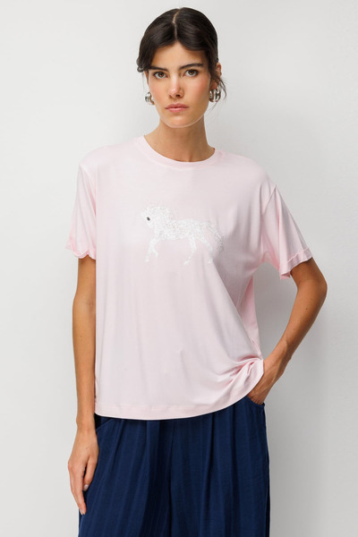 on Horse Printed Crew Neck T-Shirt