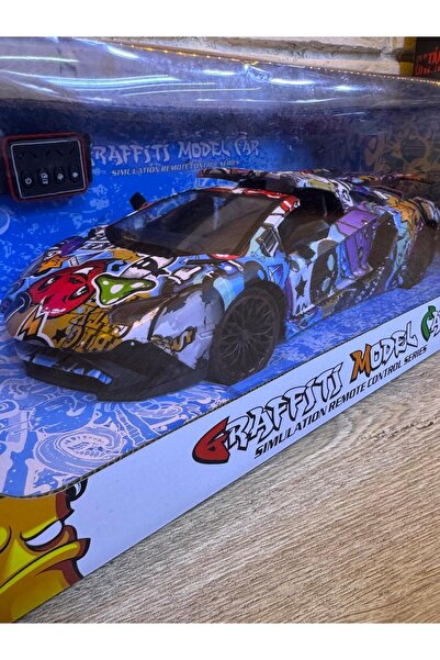 Magicway Graffiti Tasarım Çift Kumandalı RC Spor Araba Duman Efektli & Otomat...