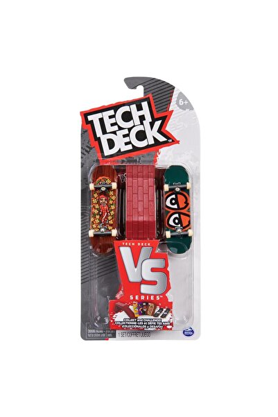 Spinmaster Tech Deck Gonzales Fingerboard Playset with Obstacle