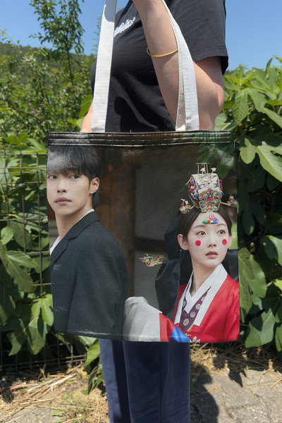 ZipZap حقيبة قماشية مطبوعة على الوجهين من Mr Plankton K Drama Kdrama V1 للصيف...
