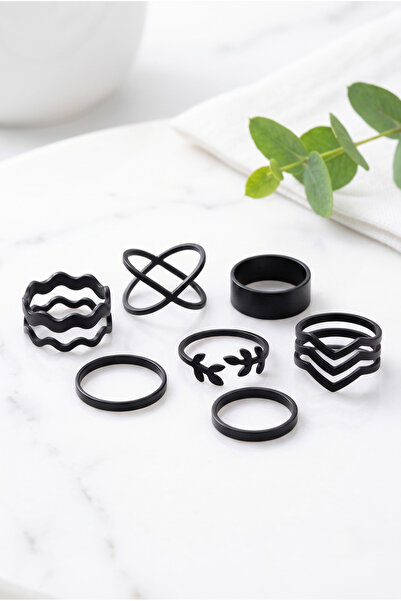 Ervalina Black Gothic Ring Set