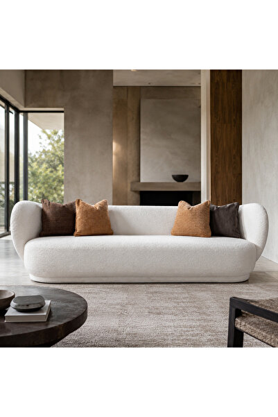 Roots Furniture Amani'S Boutique Creamy 4 Seater Sofa