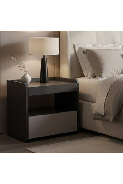 Roots Furniture طاولة جانبية للسرير من ميترو نست