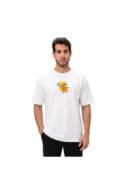 Future Fit Men's Oversized Graphic T-Shirt, 100% Egyptian Cotton Relaxed Fit ...