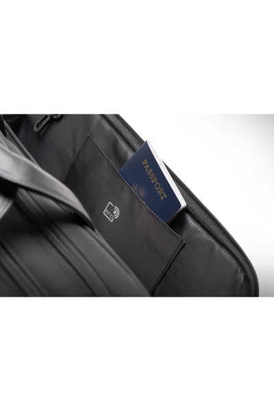 KENSINGTON Geantă laptop 17" CONTOUR PRO