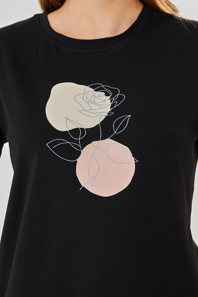 Camenta Women's Black 100% Cotton Rose Printed T-Shirt