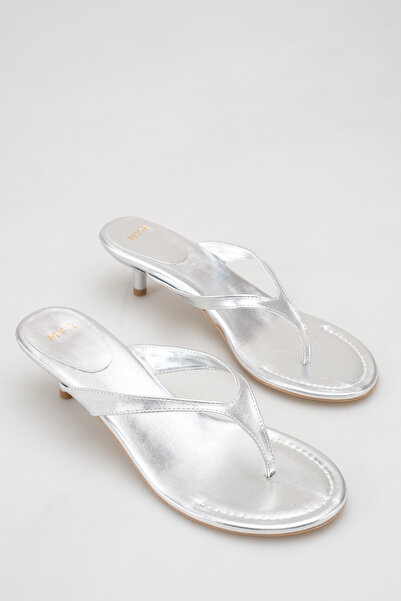 meyra'nın ayakkabıları Women's Detailed Heeled Sandals with Flip-Flop Detail,...