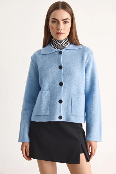 Generic Brand Women's Baby Blue Cardigan with Pockets
