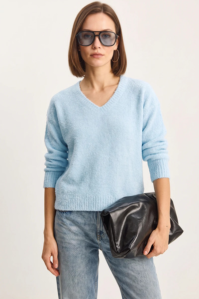 Efnaz style Women's Self-Textured V-Neck Baby Blue Sweater