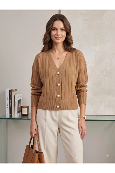 Tencelle Woman Women's Camel Pearl Buttoned V-Neck Knitwear Cardigan – Ribbed...