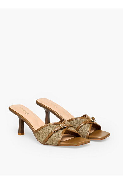Celeste Women Textured Kitten Heel Sandals