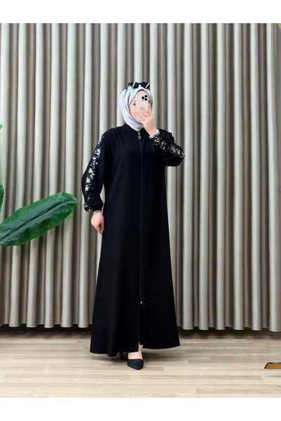 Hugglii لينا فيراس