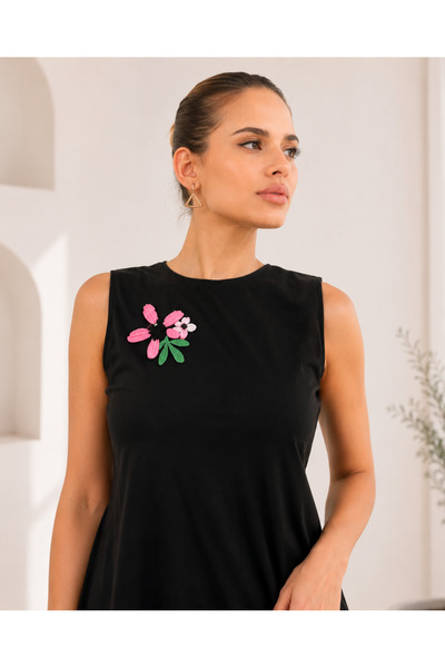 ileenofficial Siyah poplin kumaş aplikeli katlı elbise