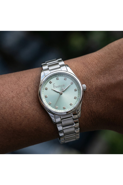 Freelook Naturelle Silver Stainless Steel Watch for Women FL.1.10444-2