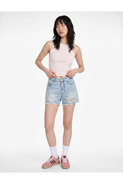 Koton Yıpratma Detaylı Pamuklu Rahat Kalıp Mini Denim Şort