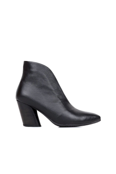 Bueno Shoes Cizme cu toc pentru femei din piele neagră 01wr1404