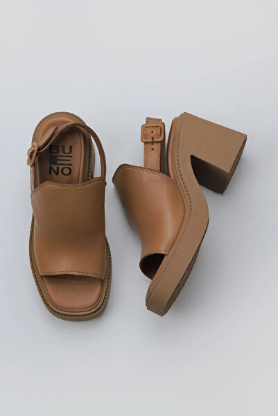 Bueno Shoes Sandale cu toc pentru femei din piele maronie - 01wy12700
