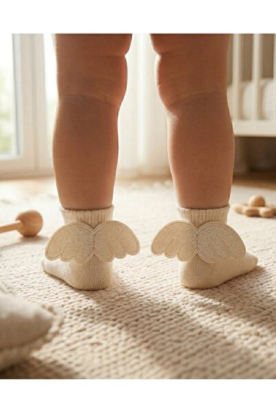 Katamino baby girl socket socks with wings pattern