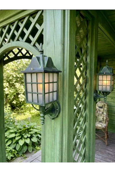 232LAMP Nostalji̇ Garden Lantern Green Moire Modern Luxury Wall Console Lantern Terrace Patio Indoor-Outdoor Sconce Luminaire Ip44-Ce Document