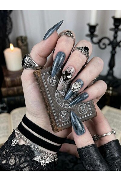 Louesse Beauty Louésse Midnight Heart Takma Tırnak 12’li – Koyu Yeşil Taşlı K...