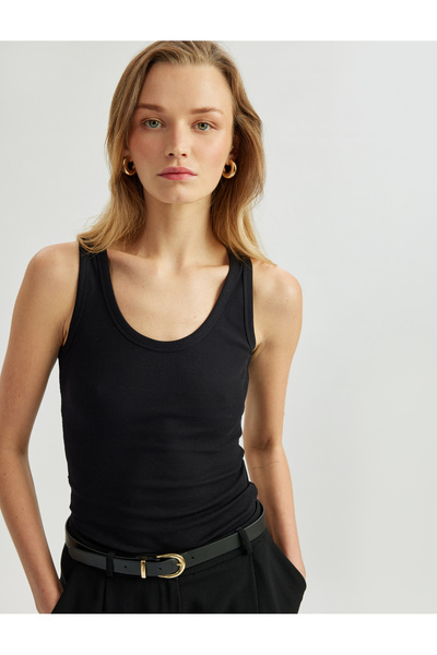 Koton Regular Fit Pamuklu Kolsuz U Yaka Atlet