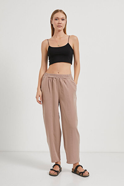 Arma Life Women's Balloon Fit Elastic Waist Loose Mink Trousers