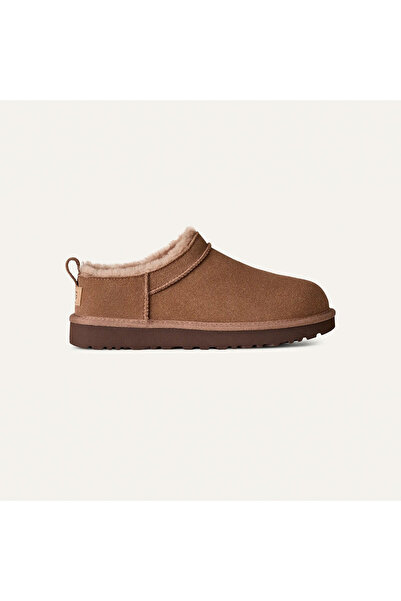 UGG Κλασικές μικρογυναικείες μπότες καφέ χρώματος