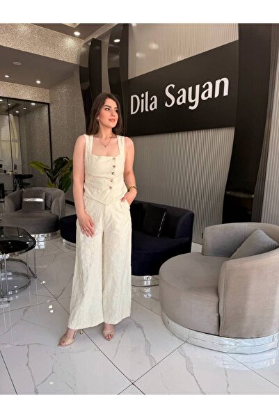 Dila Sayan Boutique Nakışlı Tulum