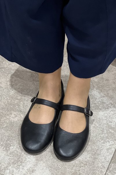 Majensia Genuine Leather Ballerinas with Ankle Belt
