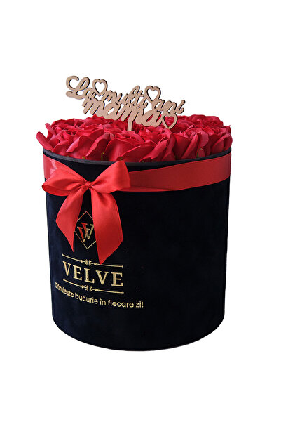 velve Aranjament floral in cutie rotunda neagra,25 trandafiri rosii din sapun...