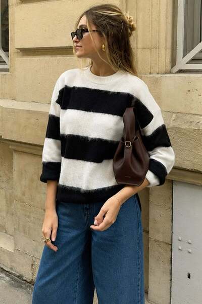 Madmext Black Crew Neck Striped Knitwear Women's Sweater Mg2472