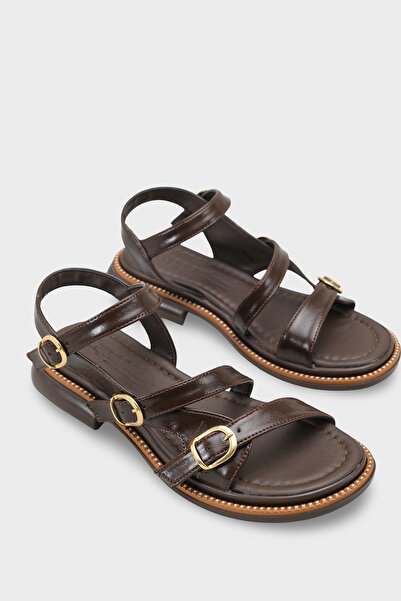 Capone Outfitters Γυναικεία σανδάλια Steffie με επίπεδη σόλα, αγκράφα και λου...