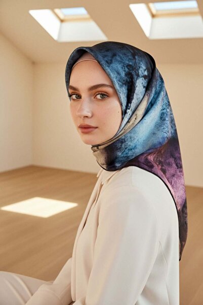 Vissona % 57 İPEK % 43 VİSKON Twill İpek Dokulu Ve Geometrik Desenli Mint Yeş...